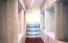5 Bed Townhouse with En Suite in Lavington - 16