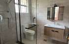 5 Bed House with En Suite in Garden Estate - 9