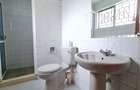 4 Bed House with En Suite at Brookside Garden - 8