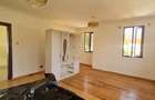 4 Bed Townhouse with En Suite at Lavington - 14
