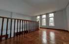 5 Bed Villa with En Suite in Lavington - 7