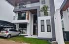 6 Bed Villa with En Suite in Lavington - 3