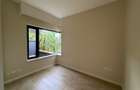 2 Bed Apartment with En Suite in Riverside - 11