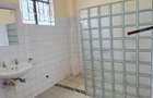 4 Bed House with En Suite at Mountain View - 12