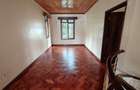 4 Bed Townhouse with En Suite in Lavington - 7