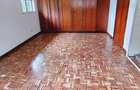 6 Bed House with En Suite in Nyari - 20