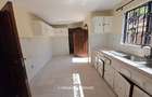 5 Bed House with Garden in Runda - 11