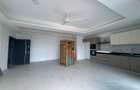 Serviced 2 Bed Apartment with En Suite at Links Road - 7
