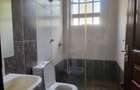 5 Bed Townhouse with En Suite in Rosslyn - 8