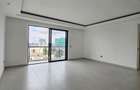 3 Bed Apartment with En Suite in Brookside - 1