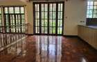 5 Bed Villa with En Suite at Lonetree - 13