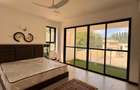 Serviced 3 Bed Apartment with En Suite at Moyne Drive - 9