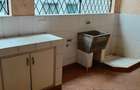 3 Bed Apartment with En Suite at Sports Road - 17