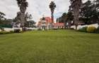 5 Bed Townhouse with En Suite in Runda - 1