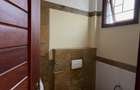 3 Bed Apartment with En Suite at Riverside Drive - 5
