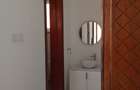 5 Bed Townhouse with En Suite in Lavington - 14