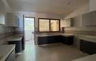 2 Bed Apartment with En Suite in Nyali Area - 4