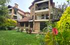 5 Bed Townhouse with En Suite at Lavington Green - 1