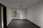 3 Bed Apartment with En Suite in Riverside - 7
