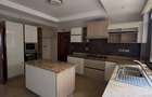 4 Bed Apartment with En Suite at Riverside Drive - 5