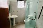 5 Bed Townhouse with En Suite in Lavington - 12
