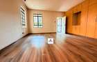 4 Bed Apartment with En Suite in Westlands Area - 6