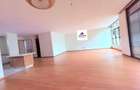 3 Bed Apartment with En Suite in Parklands - 7