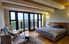 5 Bed Townhouse with En Suite in Lavington - 14