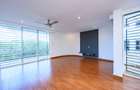 4 Bed Apartment with En Suite at Greenwood Drive - 3