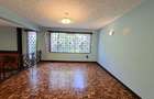 4 Bed House with En Suite at Off Un Avenue - 14