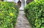 4 Bed Villa with En Suite at Links Road - 5