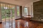 5 Bed Townhouse with En Suite at Rosslyn - 10