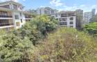 3 Bed Apartment with En Suite at Riverside - 4