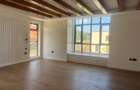 6 Bed House with En Suite in Runda - 9