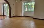 5 Bed Townhouse with En Suite in Rosslyn - 5