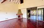 5 Bed Townhouse with En Suite in Lavington - 2