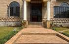 4 Bed Townhouse with En Suite in Kitisuru - 10