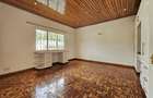 8 Bed House with En Suite at Spring Valley Rd - 20