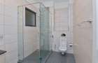 1 Bed Apartment with En Suite at Valley Arcade - 8
