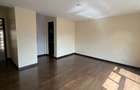 3 Bed Apartment with En Suite at Riverside - 12