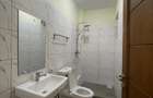 Serviced 3 Bed Apartment with En Suite in Mombasa Island - 8