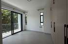 2 Bed Apartment with En Suite in Brookside - 10