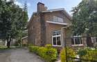 4 Bed Townhouse with En Suite at Lavington Off Convent Drive - 5