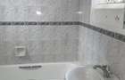 6 Bed House with En Suite in Spring Valley - 6