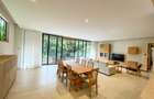 4 Bed Apartment with En Suite in Spring Valley - 6
