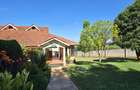 4 Bed Townhouse with En Suite at Rossylin - 4