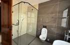 3 Bed Apartment with En Suite in Riverside - 12