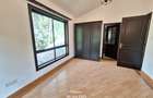 3 Bed Townhouse with En Suite at Grevelia Grove - 8
