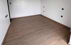 3 Bed Apartment with En Suite at Riverside Drive - 12
