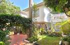 4 Bed Townhouse with En Suite at Valley Arcade - 4